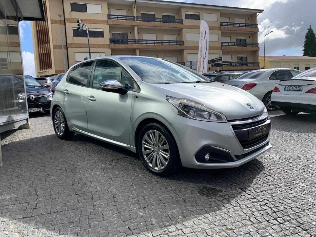 peugeot-208-2017-gasolina-1199cc
