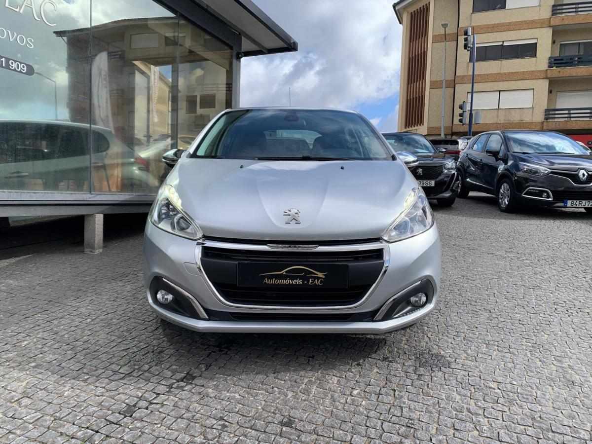 peugeot-208-2017-gasolina-1199cc