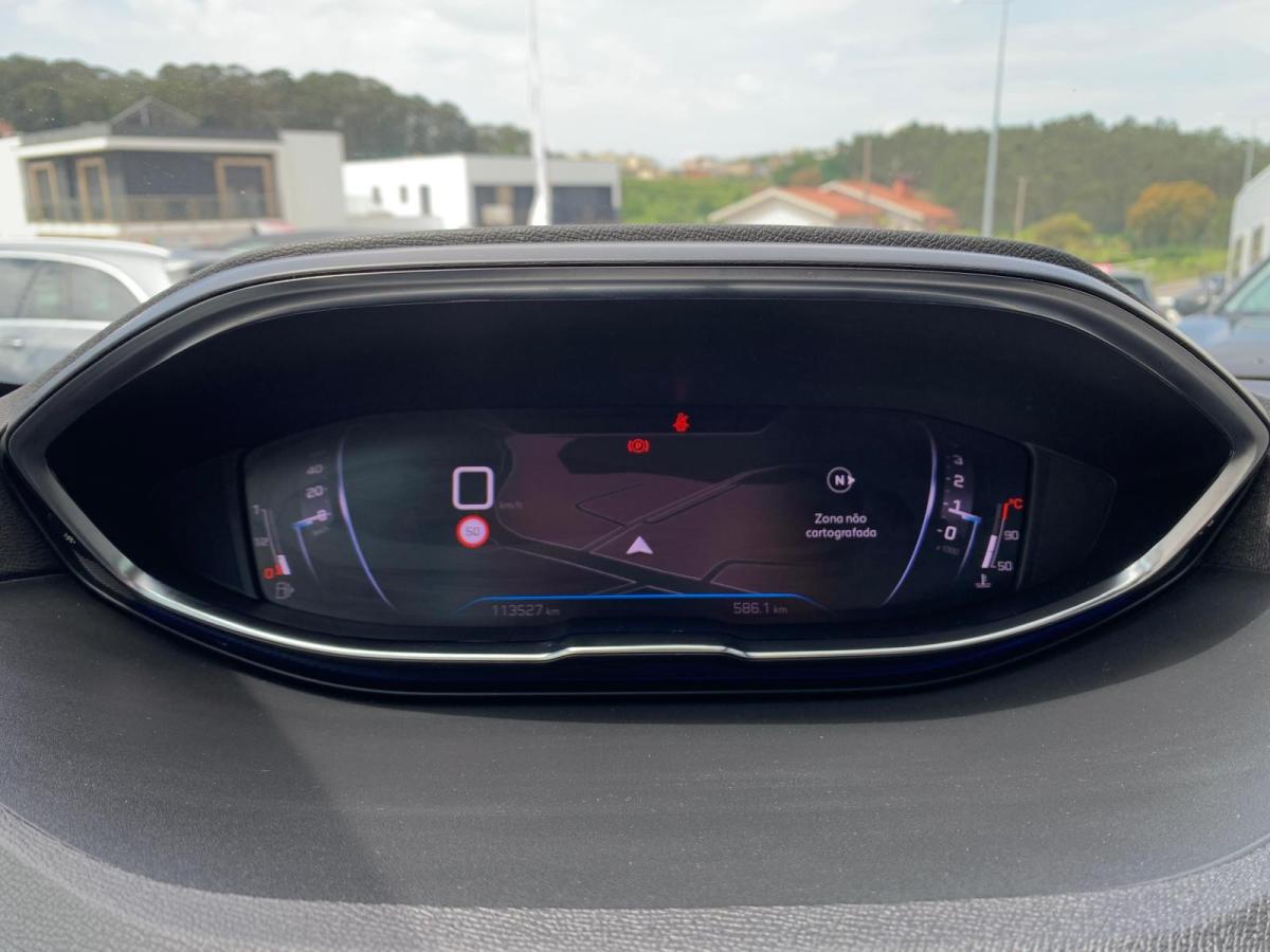 peugeot-3008-2021-diesel-1499cc