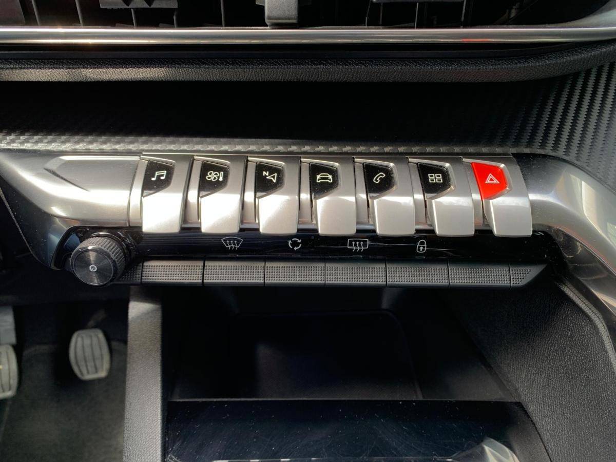 peugeot-3008-2021-diesel-1499cc