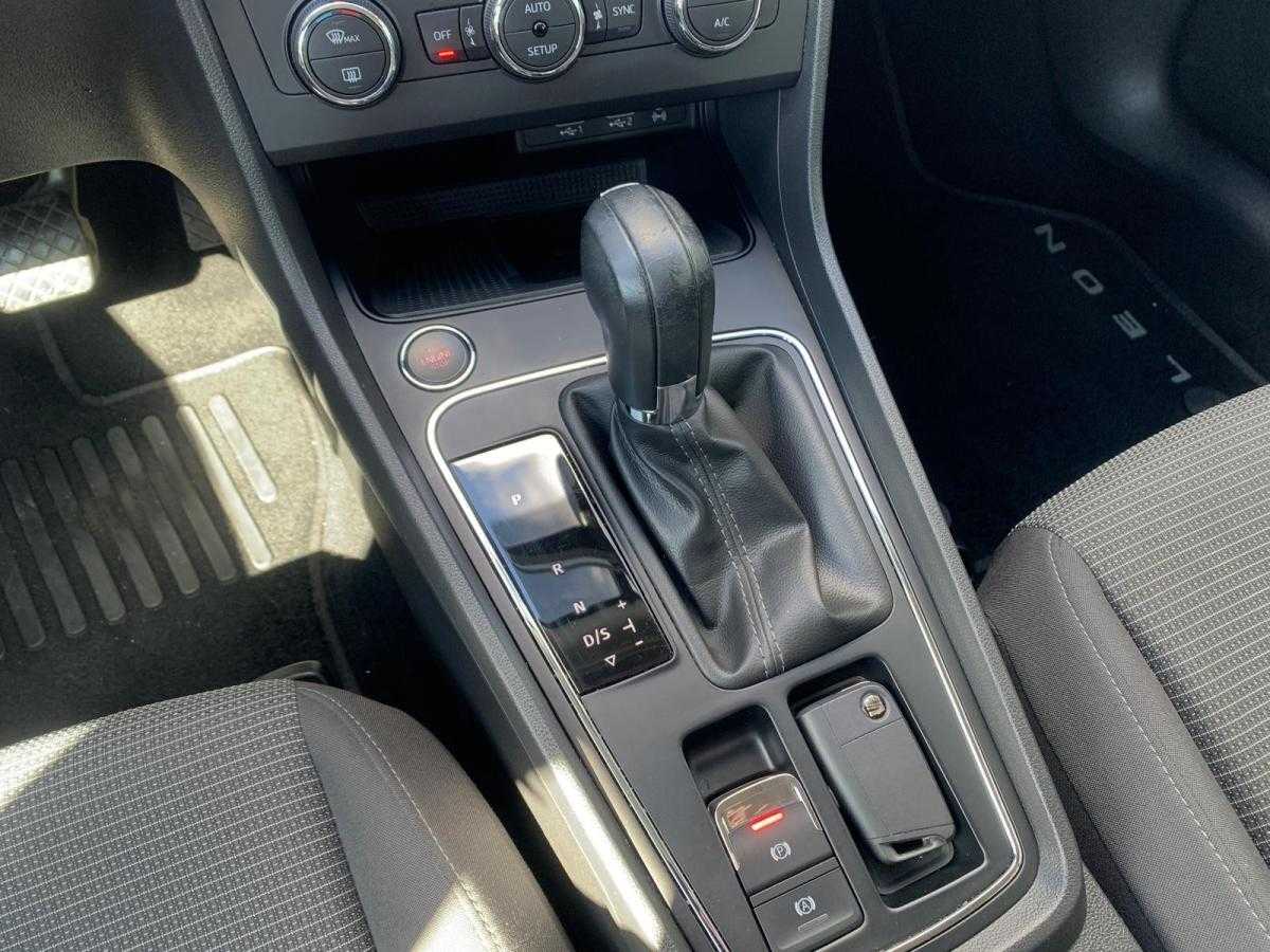 seat-leon-2019-diesel-1598cc