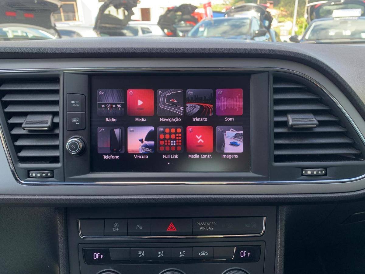seat-leon-2019-diesel-1598cc