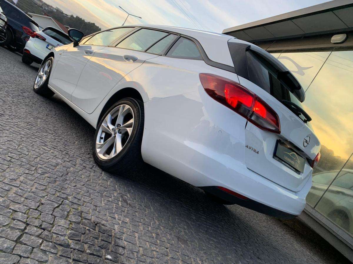 opel-astra-sport-tourer-2020-diesel-1496cc