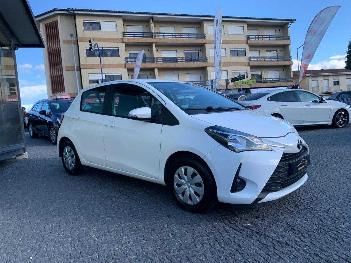 toyota-yaris-2019-gasolina-998cc