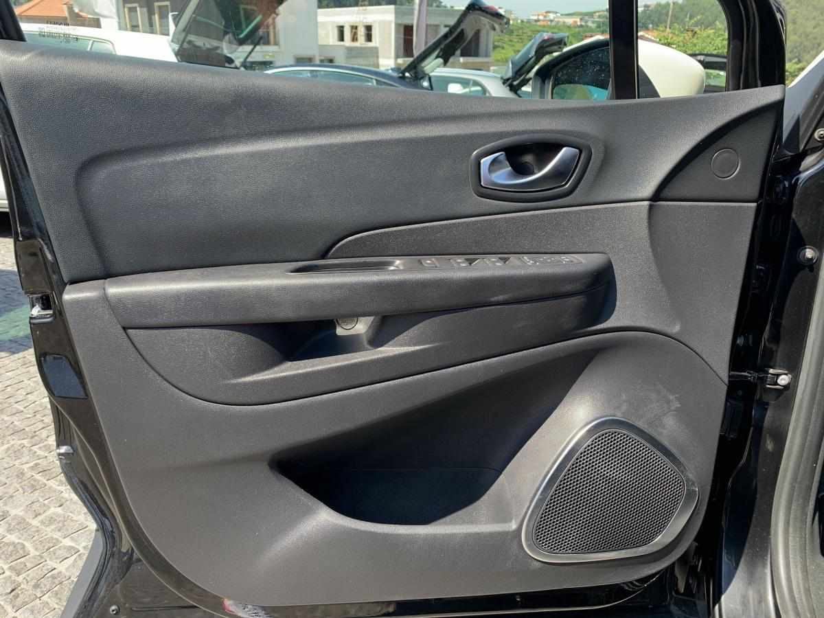 renault-captur-2018-diesel-1461cc