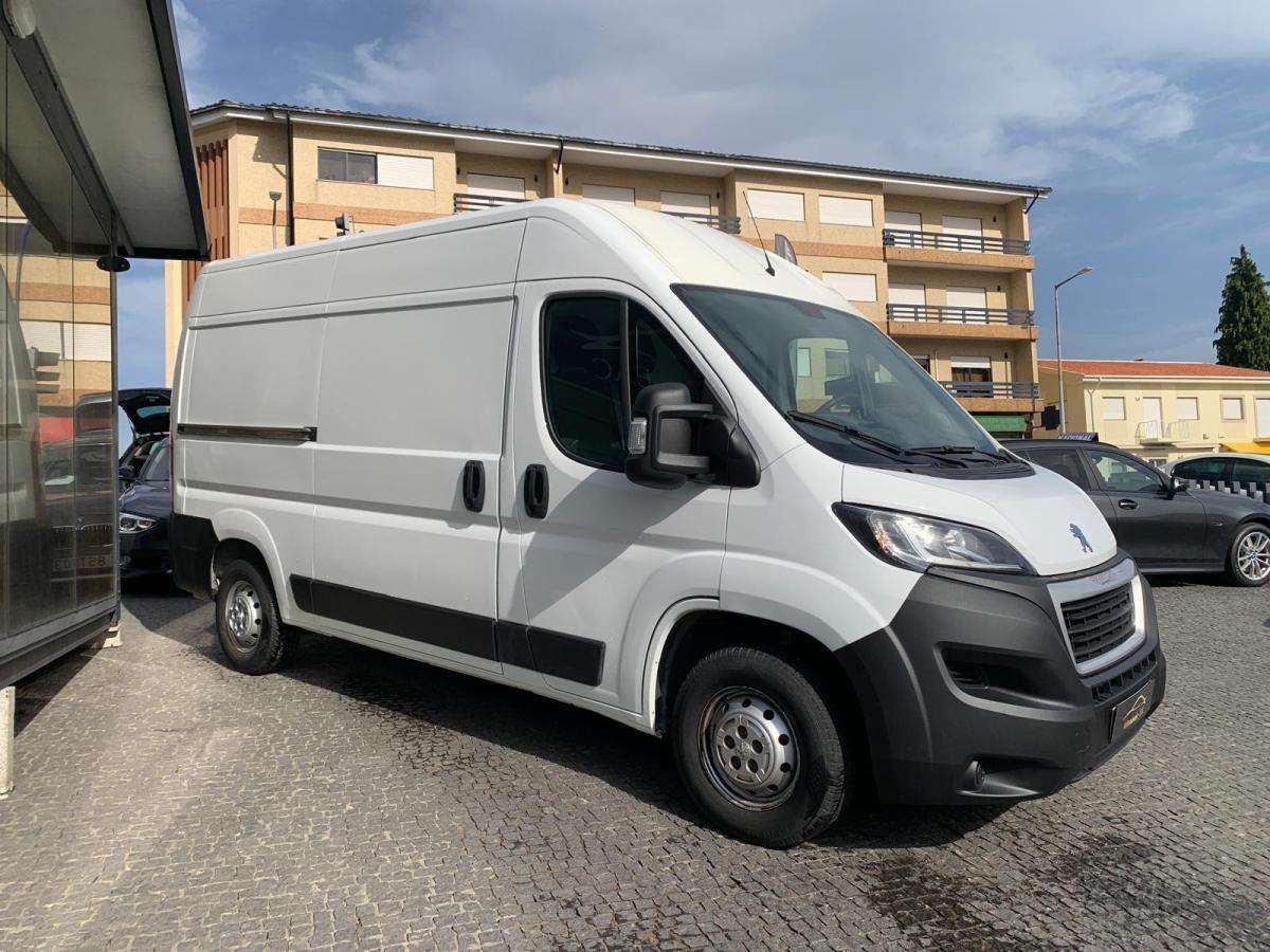 peugeot-boxer-2020-diesel-2179cc