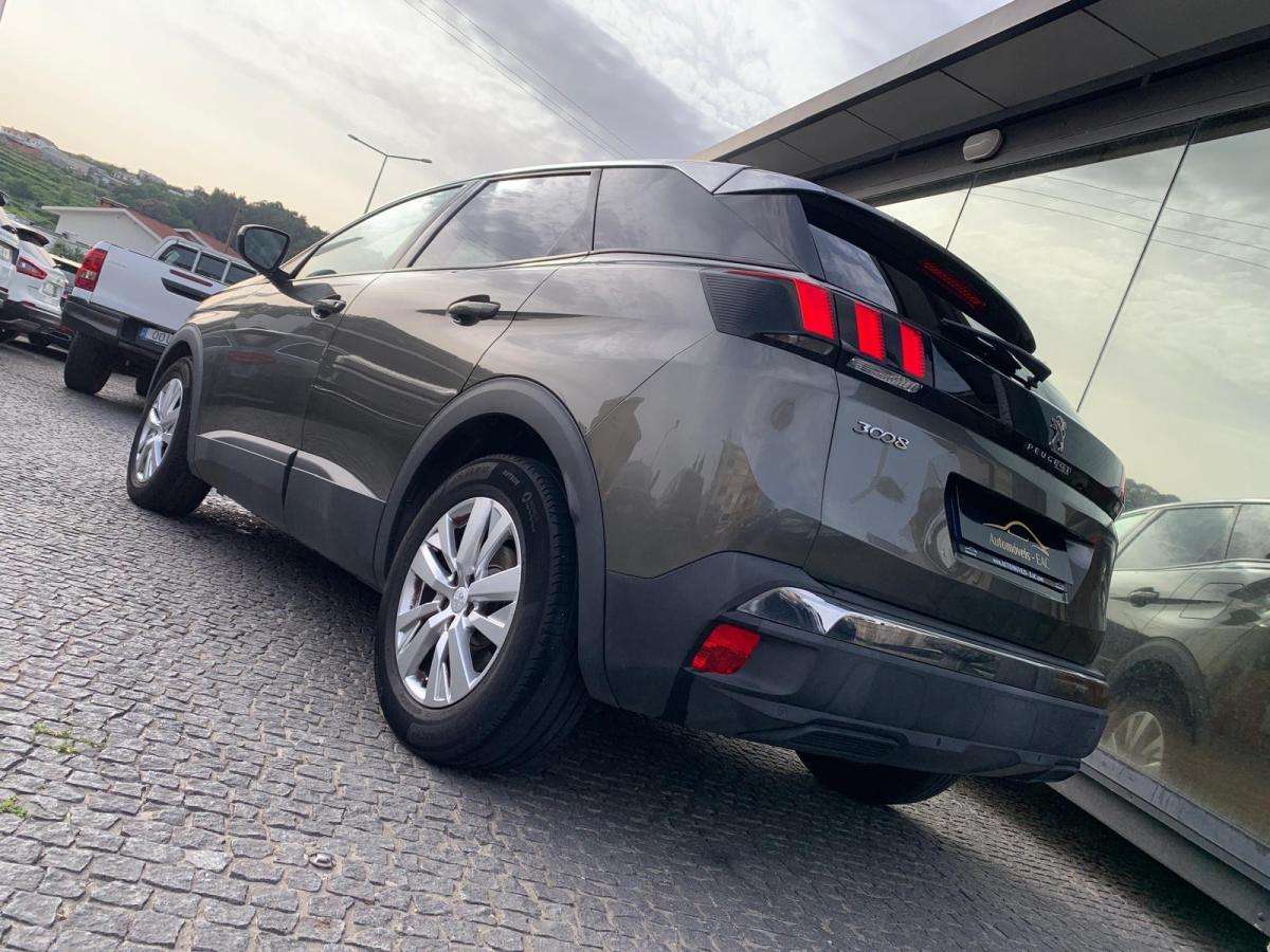 peugeot-3008-2019-diesel-1499cc