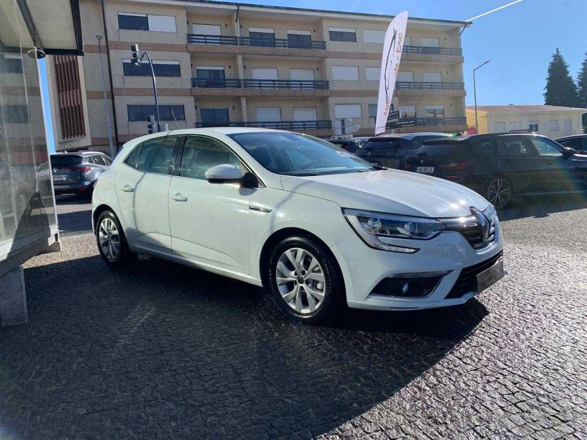 renault-megane-2018-diesel-1461cc