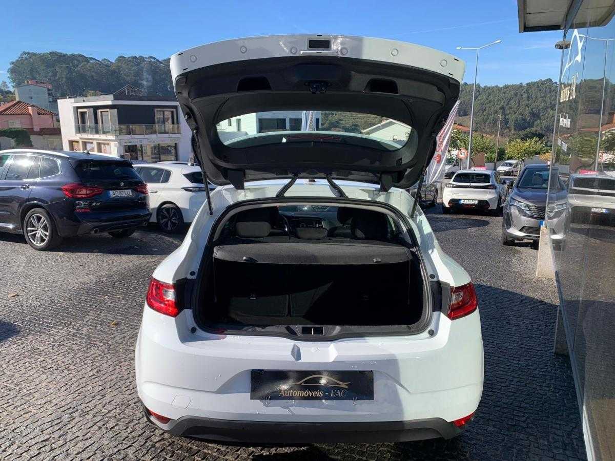 renault-megane-2018-diesel-1461cc