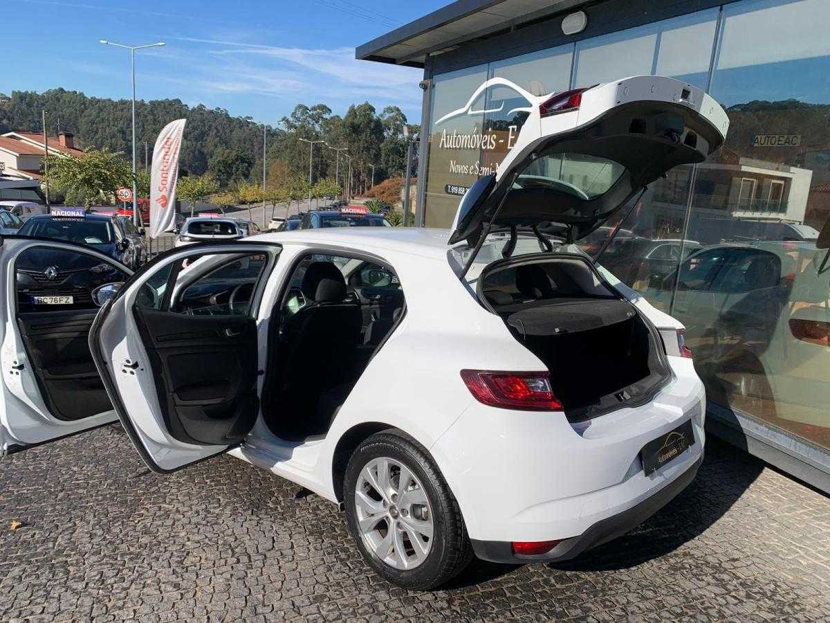 renault-megane-2018-diesel-1461cc