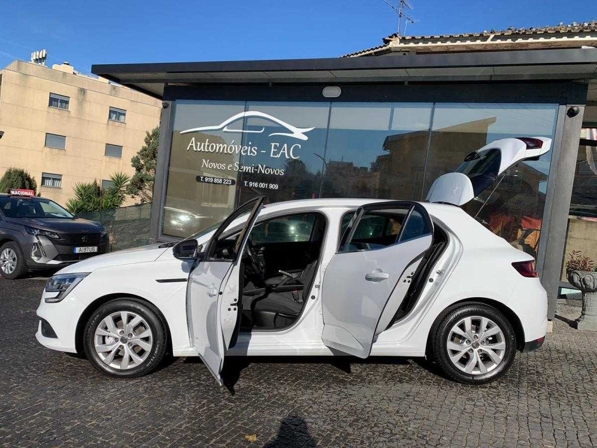 renault-megane-2018-diesel-1461cc