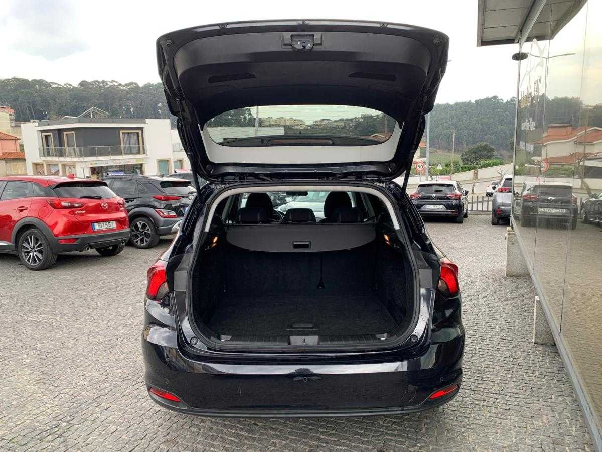 fiat-tipo-station-wagon-2019-diesel-1248cc