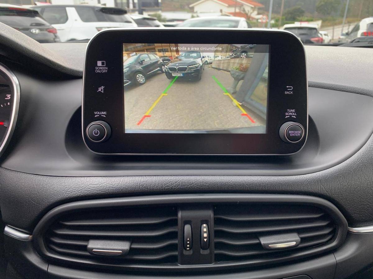 fiat-tipo-station-wagon-2019-diesel-1248cc