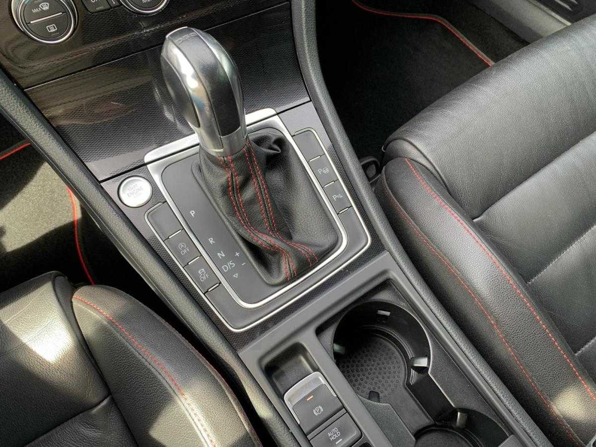 volkswagen-golf-2015-gasolina-1984cc