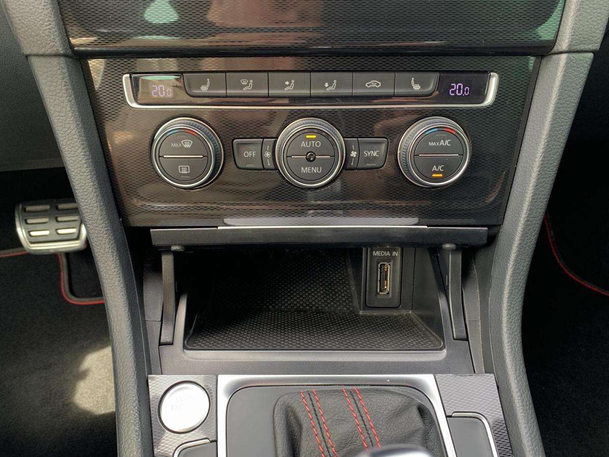 volkswagen-golf-2015-gasolina-1984cc