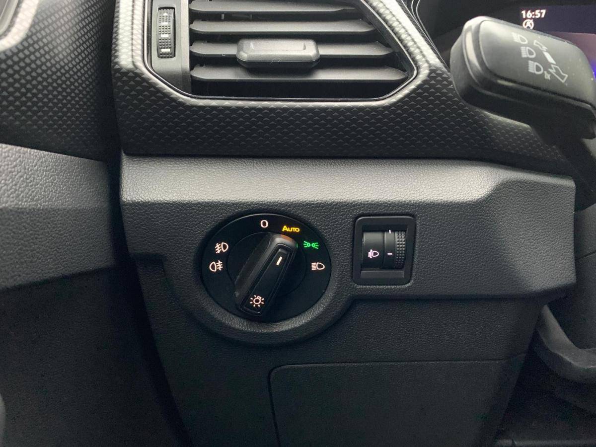 volkswagen-t-cross-2023-gasolina-999cc