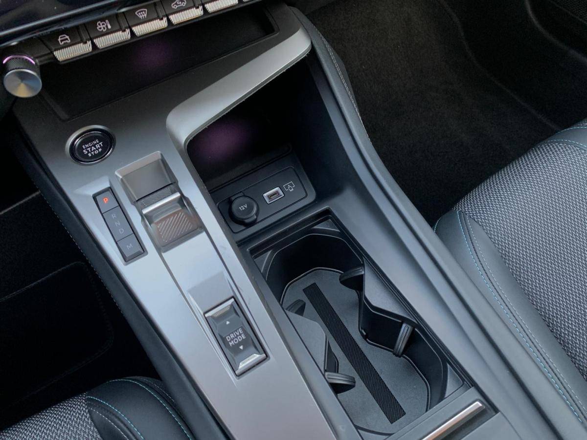 peugeot-308-2022-diesel-1499cc