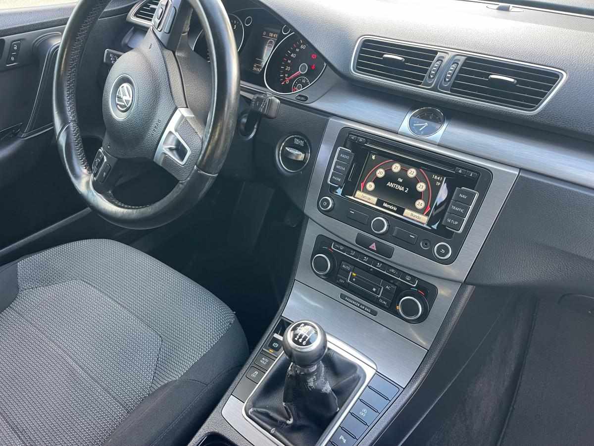 volkswagen-passat-1-6-tdi-bluemotion-2012-diesel-1598cc