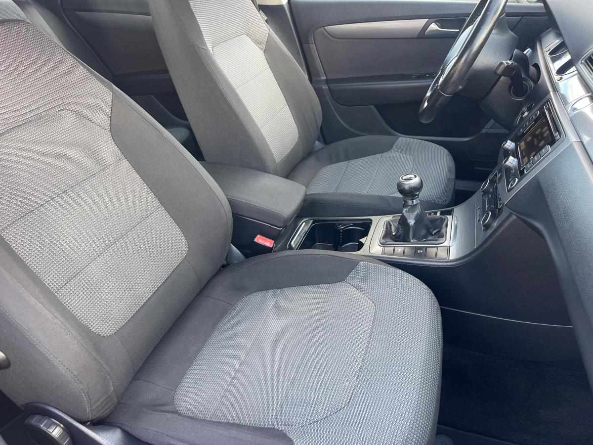 volkswagen-passat-1-6-tdi-bluemotion-2012-diesel-1598cc