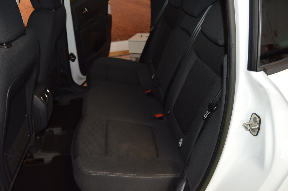 peugeot-3008-2014-hibrido-a-diesel-1997cc