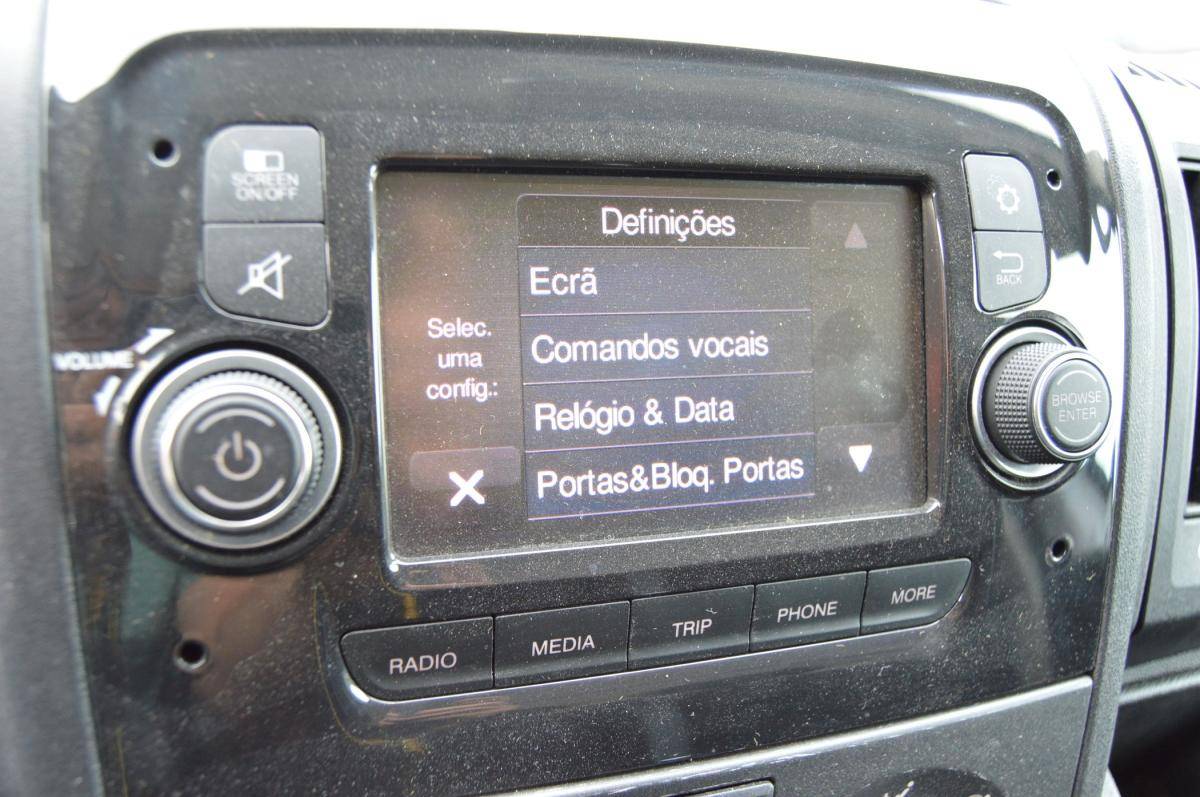 peugeot-boxer-2021-diesel-2179cc