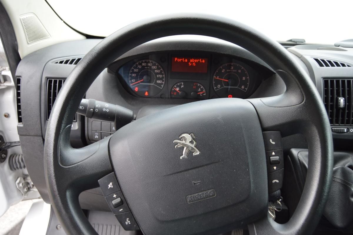 peugeot-boxer-2021-diesel-2179cc