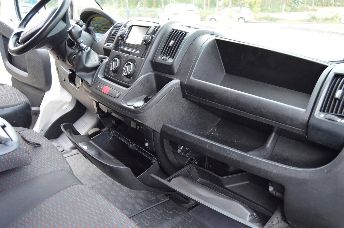 peugeot-boxer-2021-diesel-2179cc