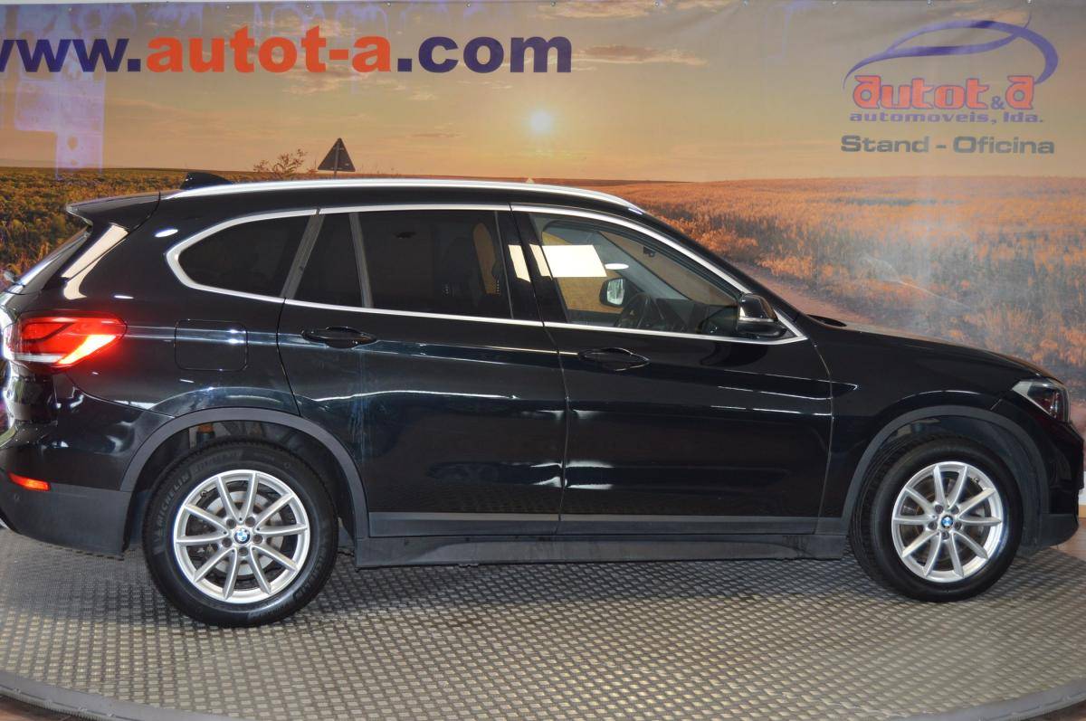 bmw-x1-2020-hibrido-a-gasolina-1499cc