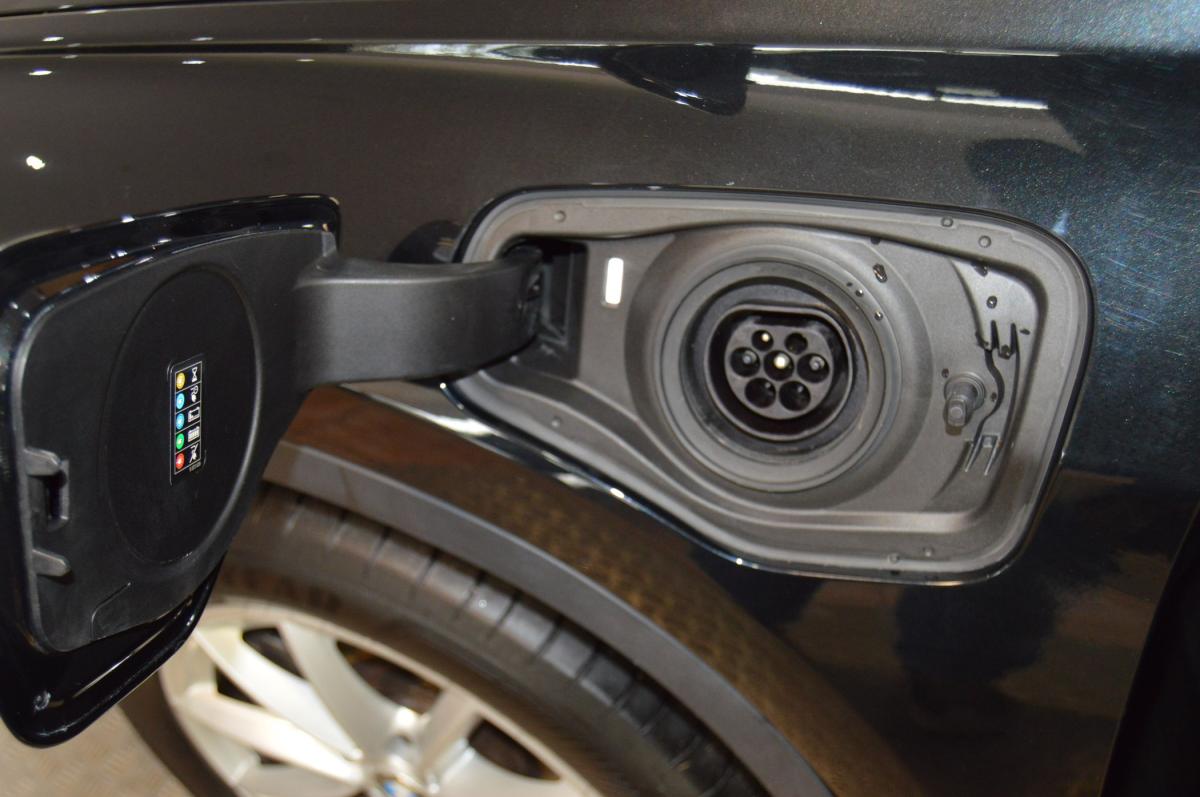 bmw-x1-2020-hibrido-a-gasolina-1499cc