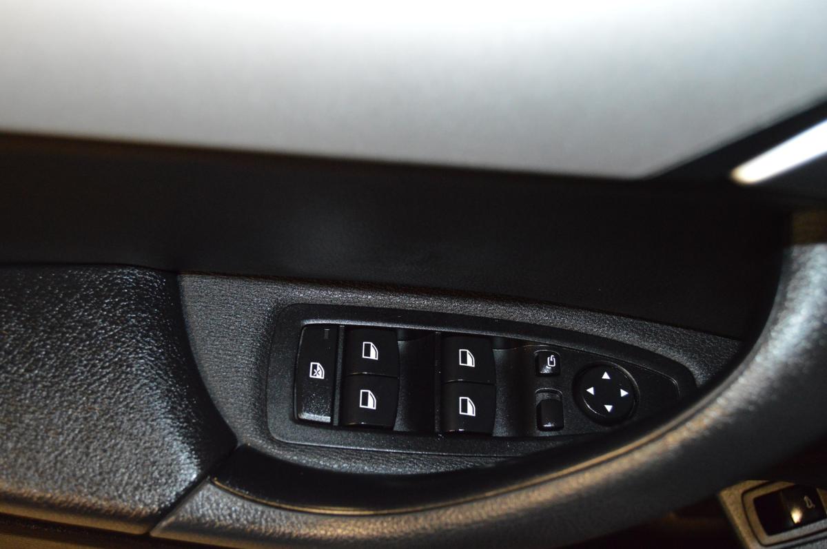 bmw-x1-2020-hibrido-a-gasolina-1499cc