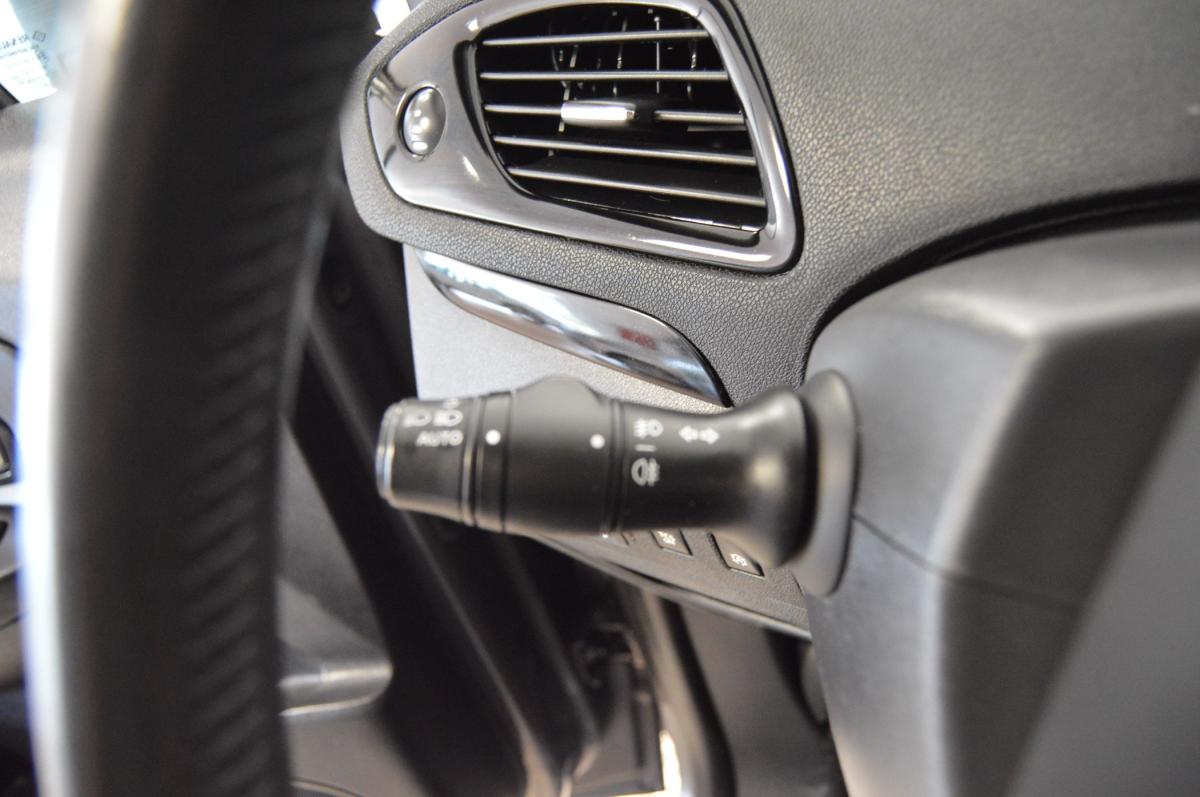 renault-scenic-2014-diesel-1461cc