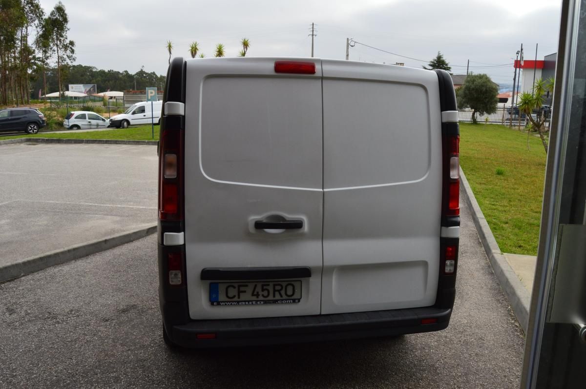 renault-trafic-2019-diesel-1598cc