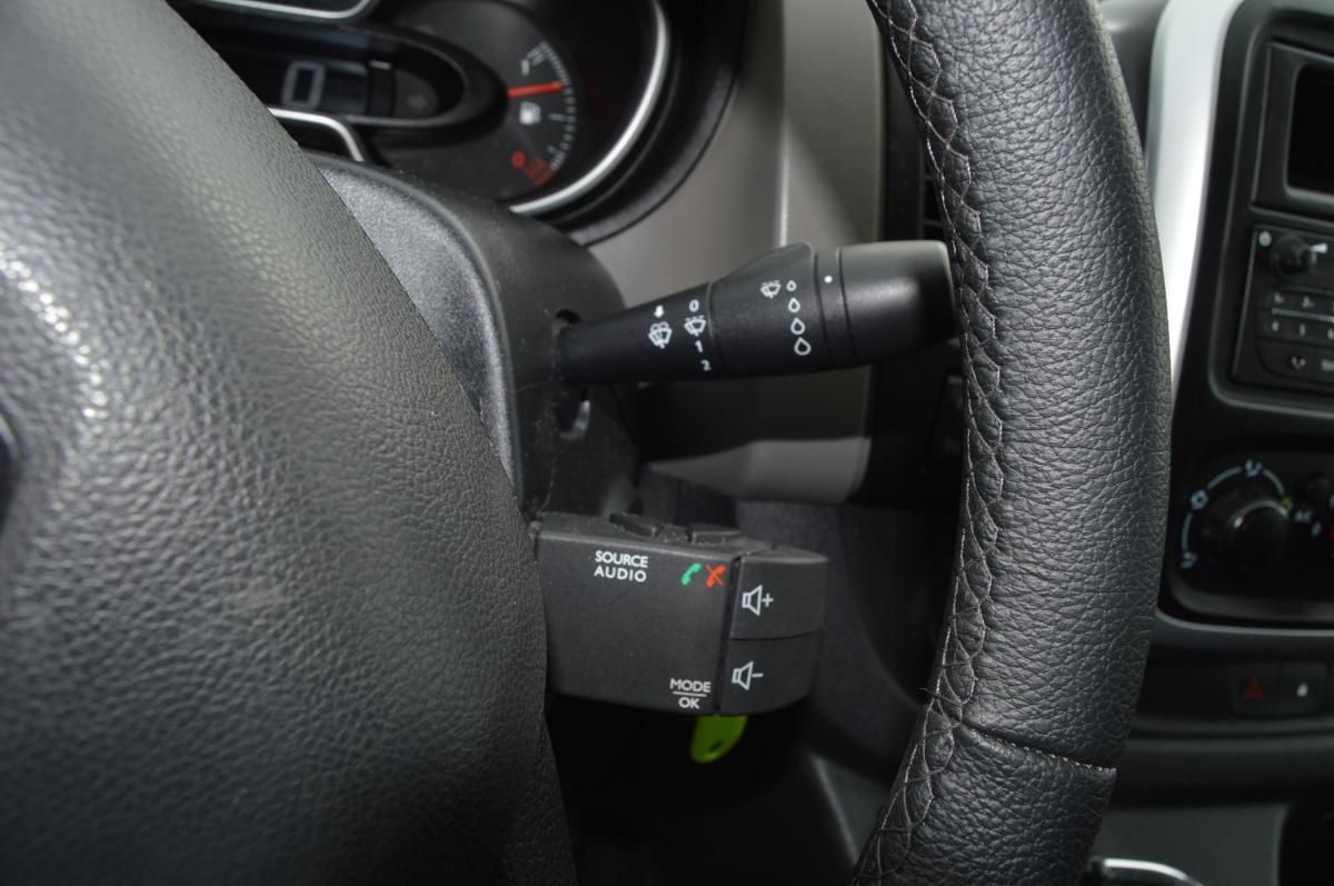 renault-trafic-2019-diesel-1598cc