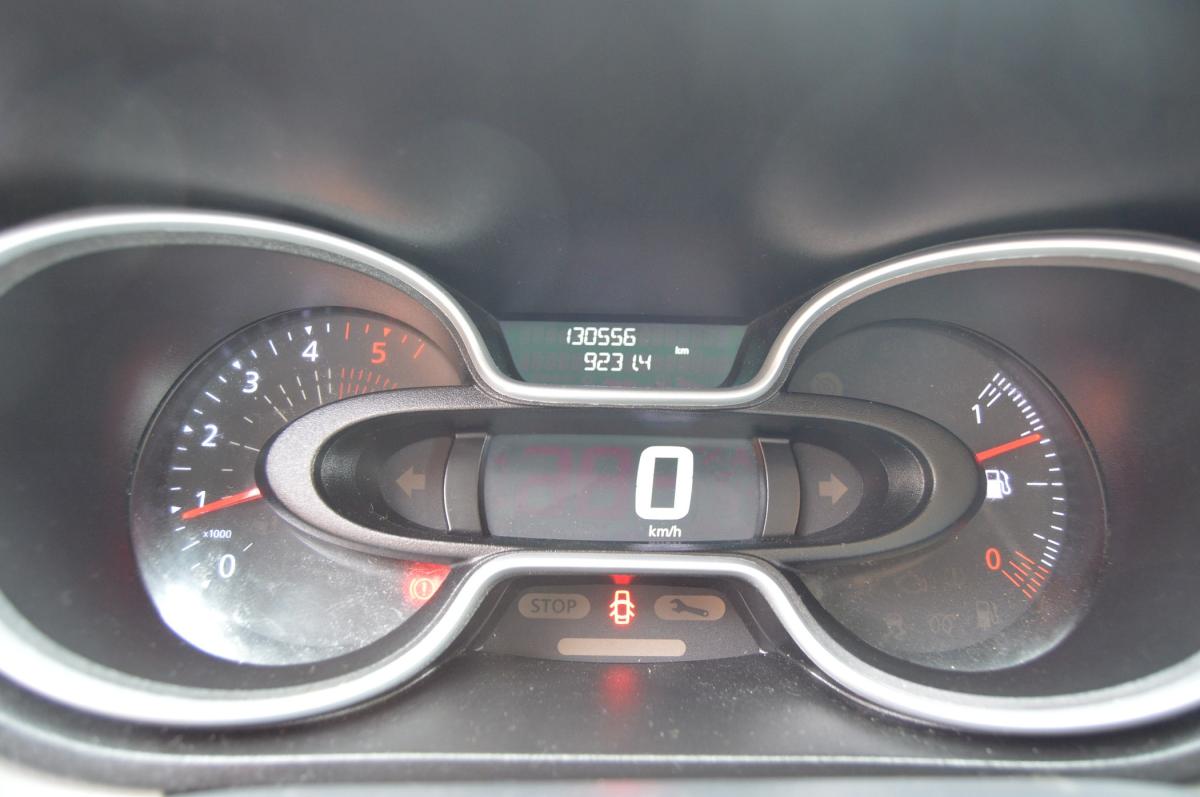 renault-trafic-2019-diesel-1598cc