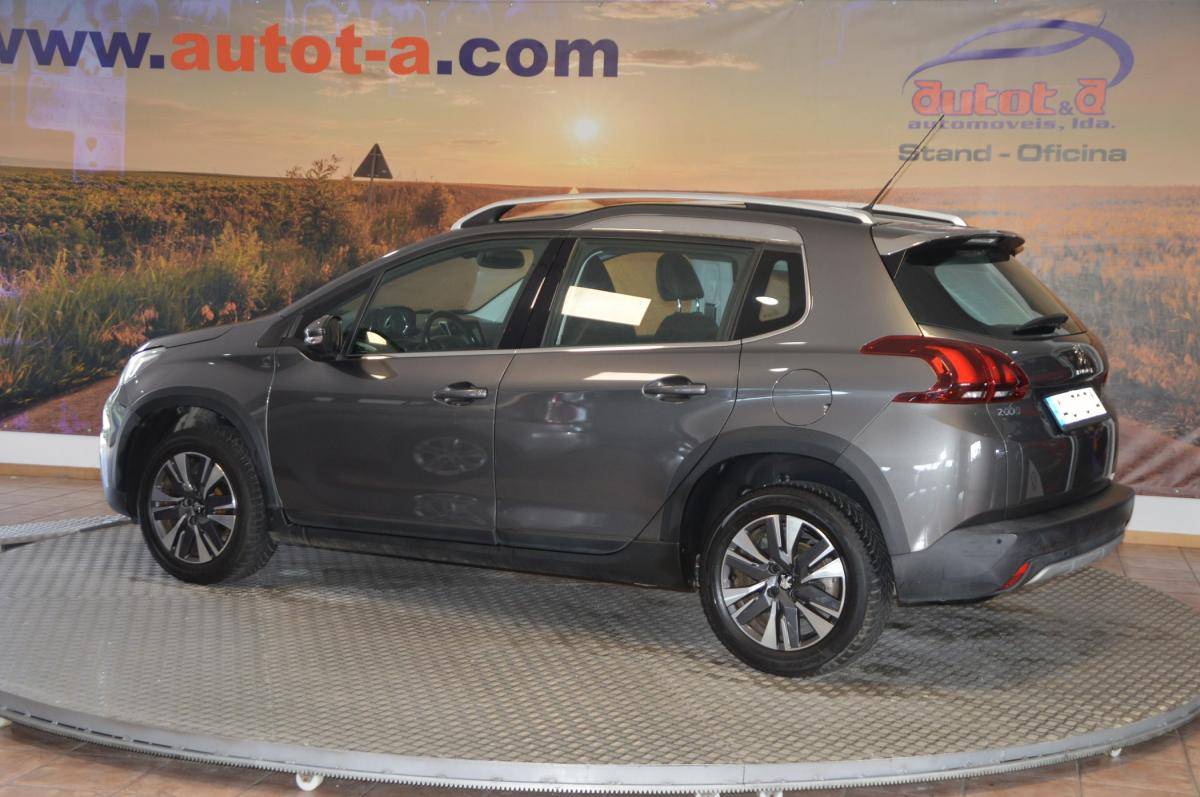 peugeot-2008-2019-diesel-1499cc