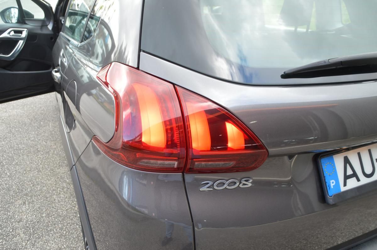 peugeot-2008-2019-diesel-1499cc