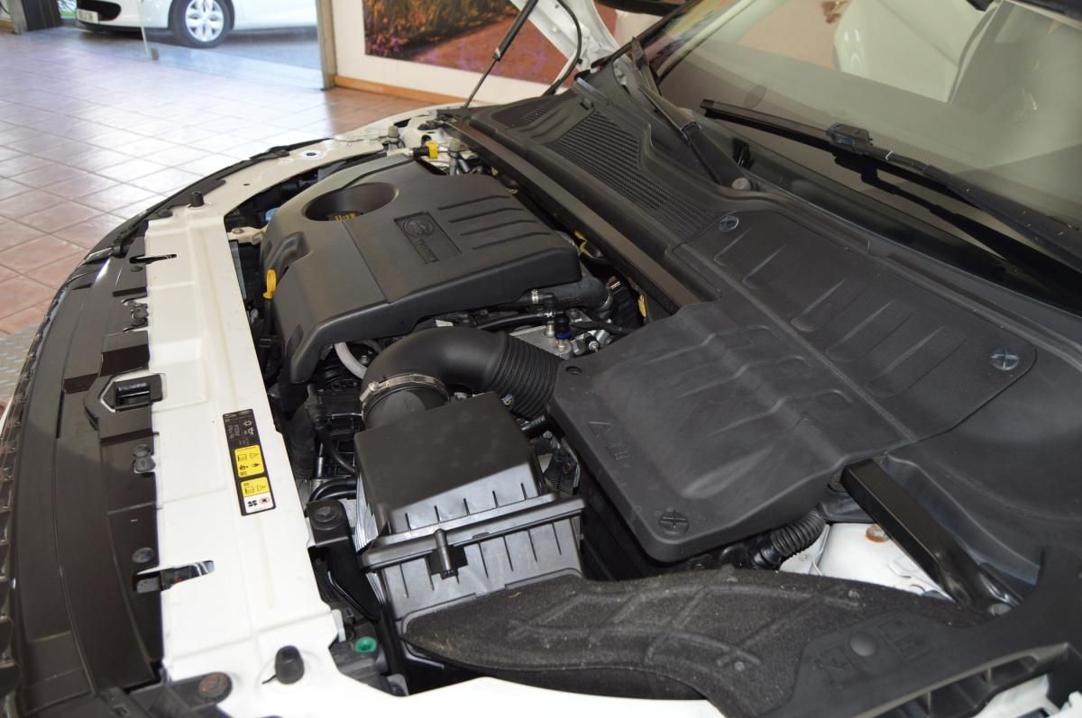 land-rover-range-rover-evoque-2017-diesel-1999cc