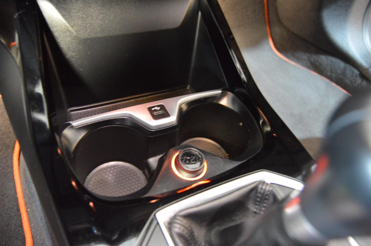 bmw-serie-1-2021-gasolina-1499cc