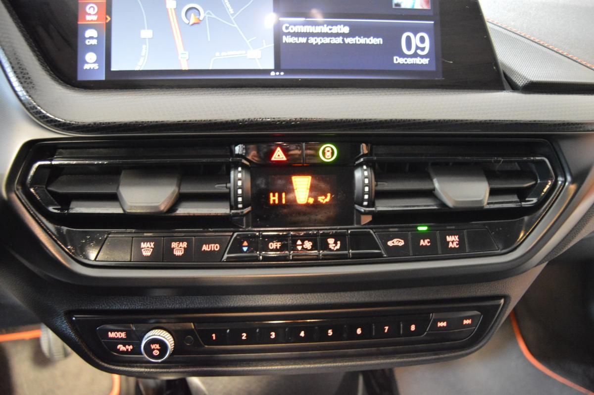 bmw-serie-1-2021-gasolina-1499cc