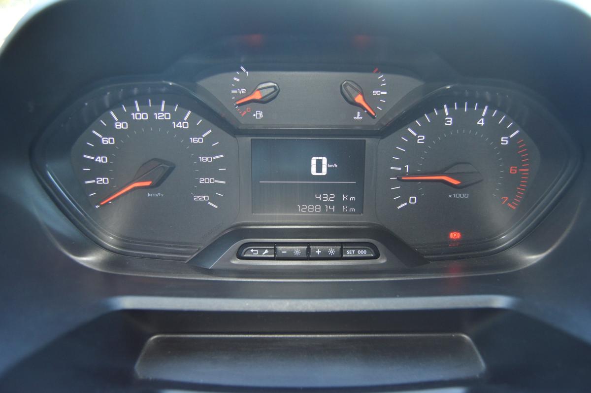 citroen-grand-c4-2019-gasolina-1199cc