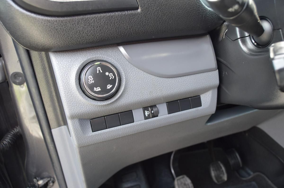 peugeot-expert-2019-diesel-1997cc