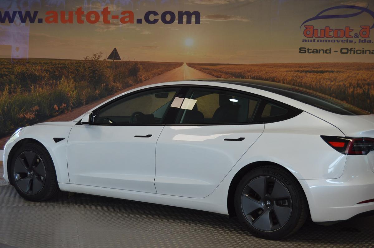 tesla-model-3-2021-eletrico-0cc