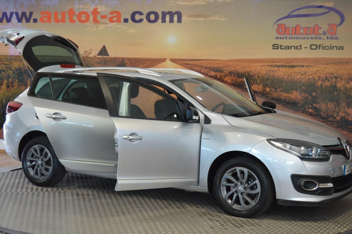 renault-megane-sport-tourer-2015-diesel-1461cc