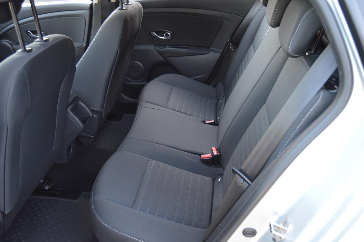 renault-megane-sport-tourer-2015-diesel-1461cc