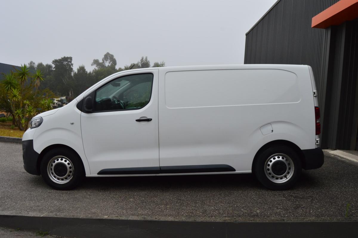 peugeot-expert-2019-diesel-1560cc