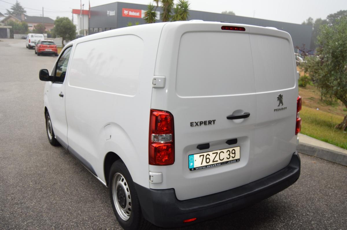 peugeot-expert-2019-diesel-1560cc
