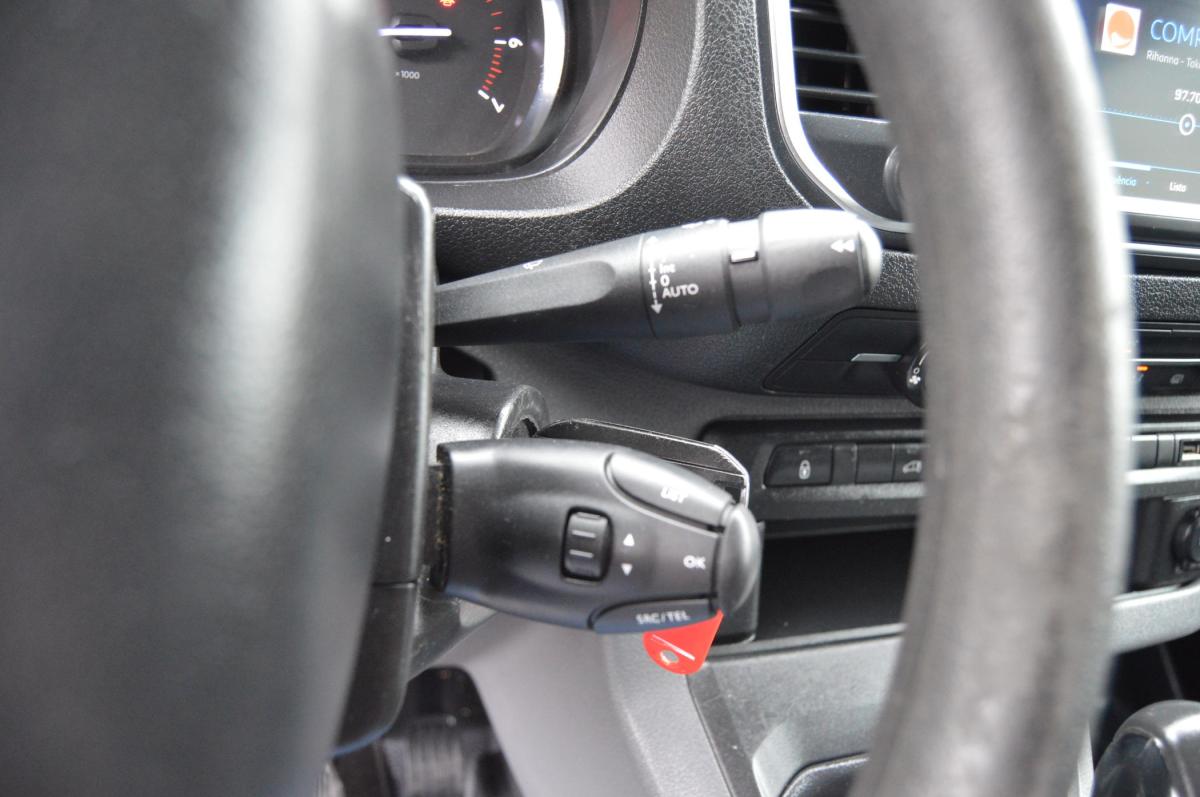 peugeot-expert-2019-diesel-1560cc