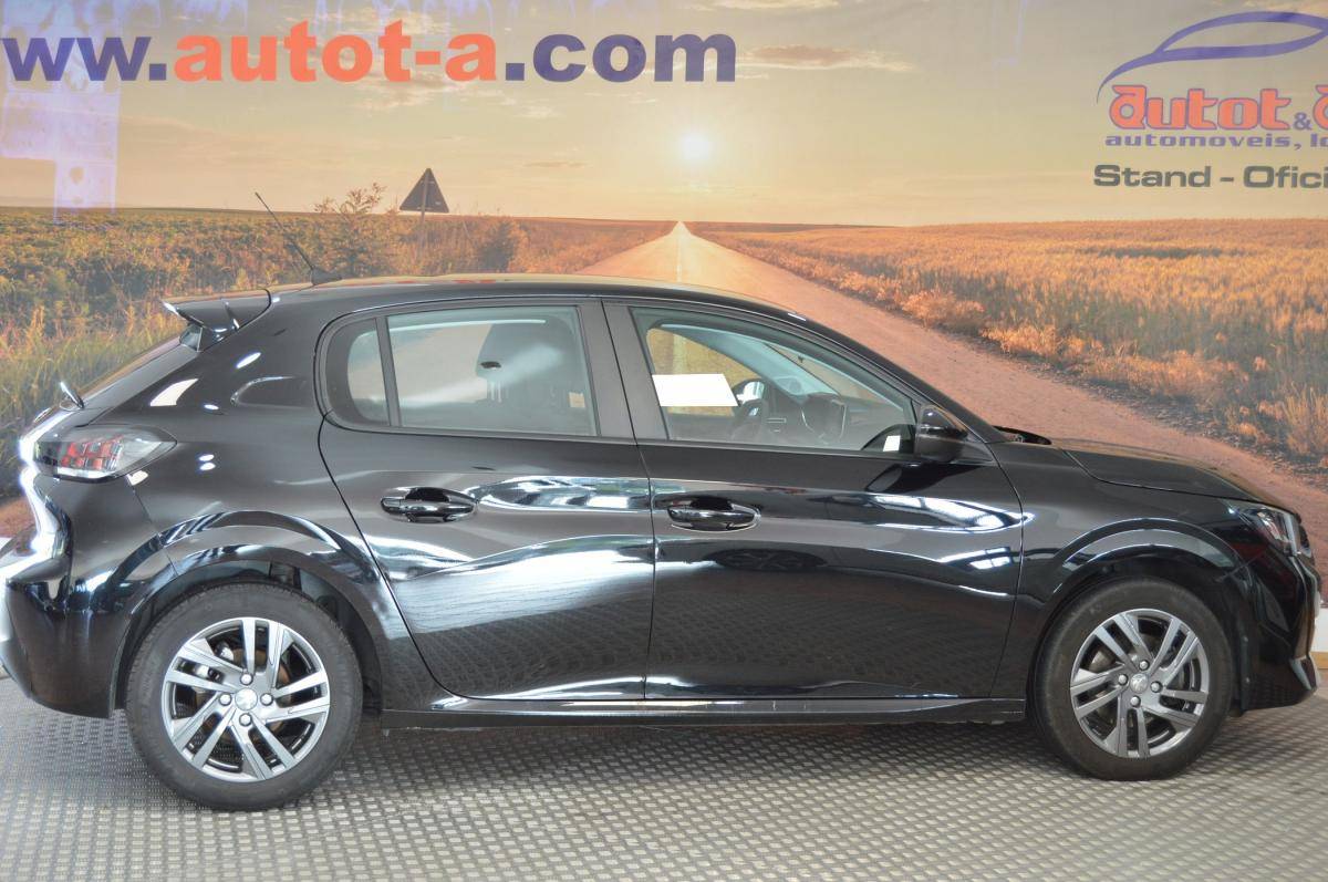 peugeot-208-2023-diesel-1499cc