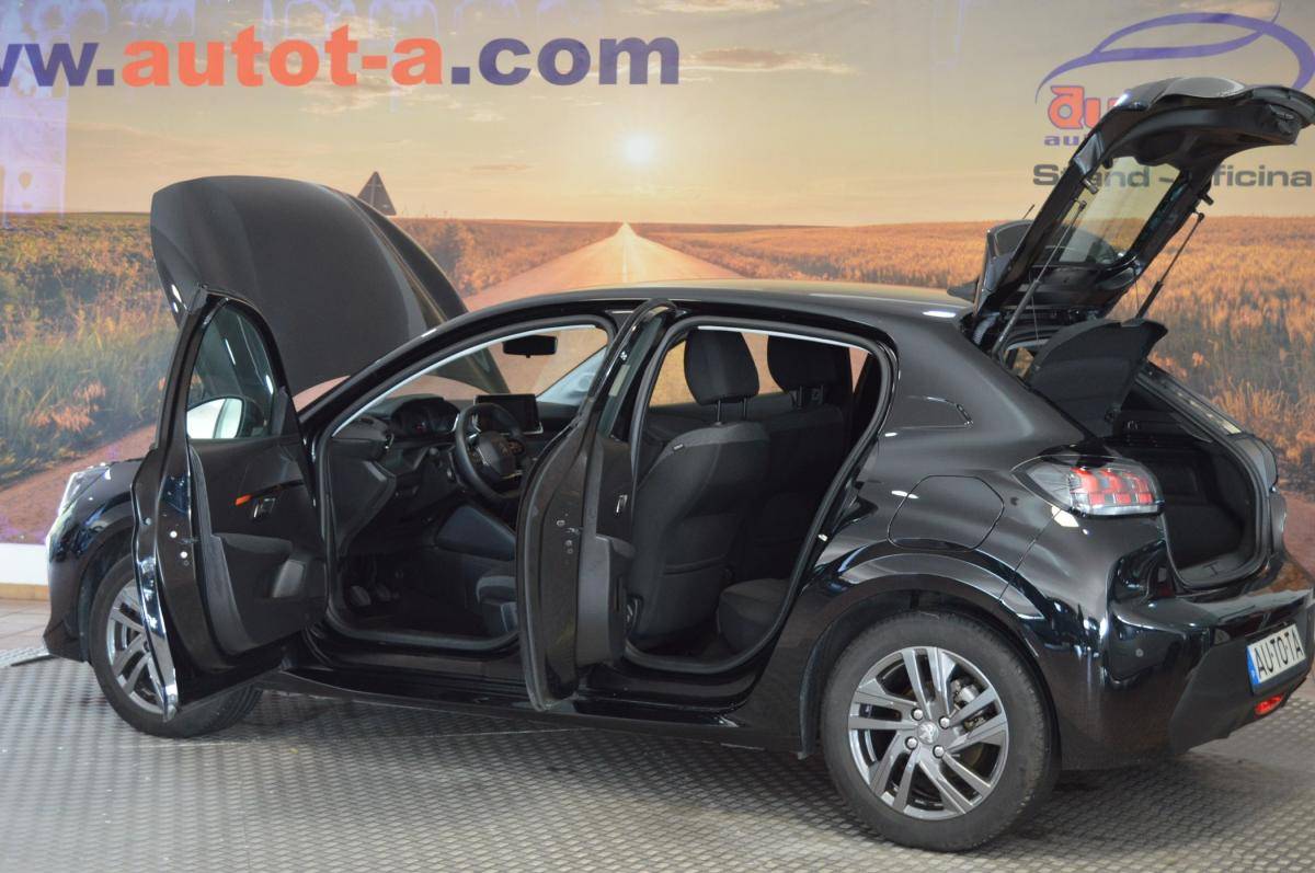 peugeot-208-2023-diesel-1499cc
