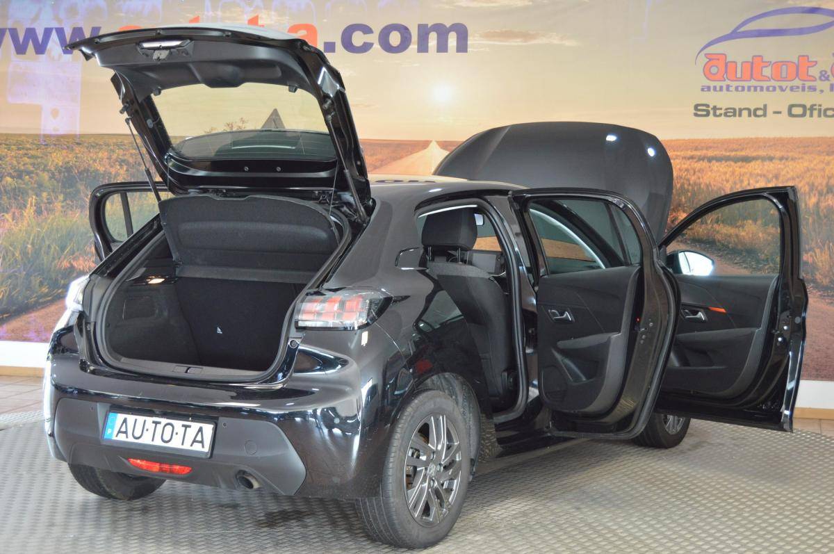 peugeot-208-2023-diesel-1499cc
